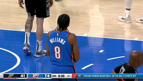 《俄克拉荷马雷霆》NBA常规赛：马刺vs雷霆第3节英文原声回放