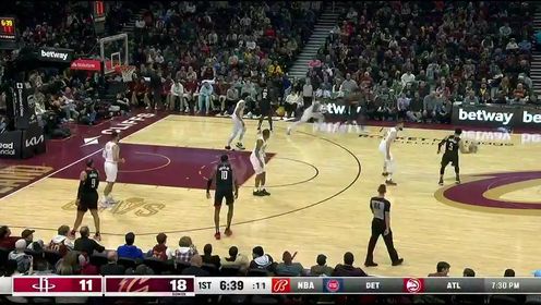 《NBA骑士》NBA常规赛：火箭vs骑士第1节英文原声回放