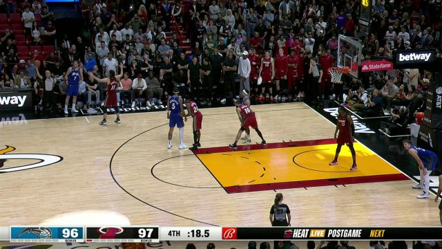 成也状元败也状元！班凯罗关键时刻篮下脱手 随后绝平三分偏出葬送比赛