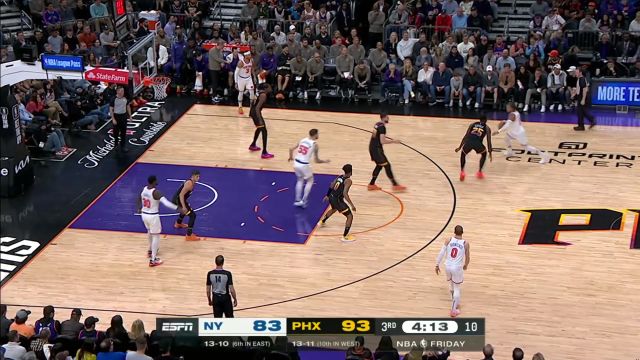 包揽全队进攻火力！布伦森乱军从中横冲直撞高抛打成2+1