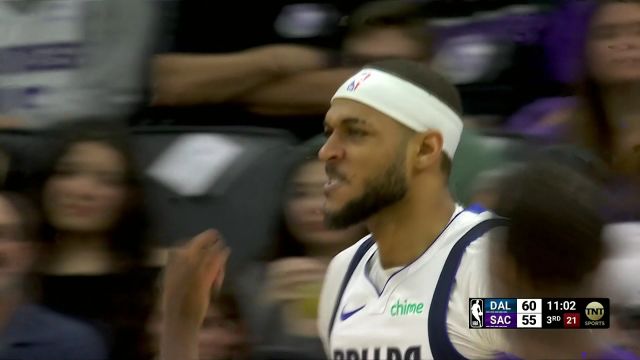 披挂上阵！欧文内外开花连取10分将分差拉开到12分