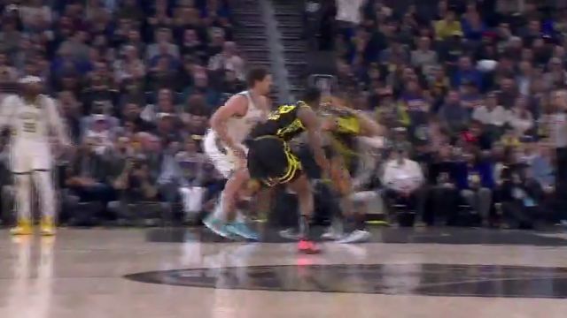 NBA常规赛：雄鹿vs勇士第4节中文解说回放