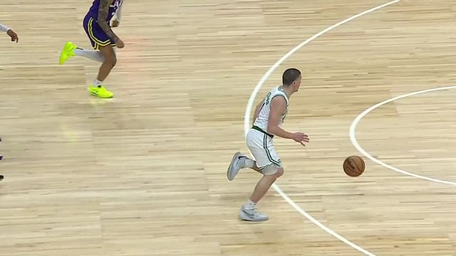 凯尔特人vs爵士五佳球 小乔治后发先至献追防大帽 塔图姆强势起飞上演单臂劈扣