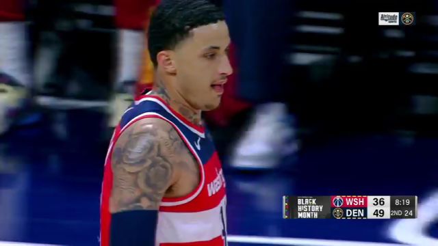 追分之际还是三分管用 普尔携手库兹马连续2记强力追击