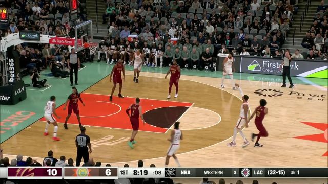 骑士117-101马刺 米切尔30+骑士轻取马刺拿下五连胜