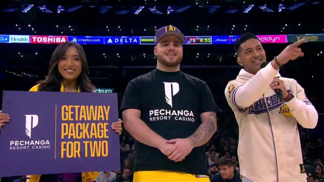 NBA常规赛：开拓者vs湖人英文原声全场回放