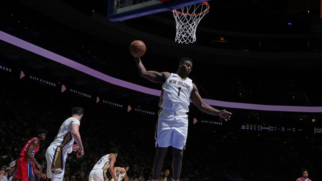 鹈鹕103-95费城 琼斯关键时刻底角三分终结比赛