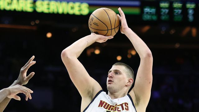 约基奇vs76人集锦 25分19板大两双难阻失利遗憾败北