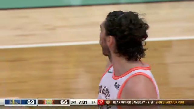  NBA常规赛：勇士vs马刺第3节中文解说回放