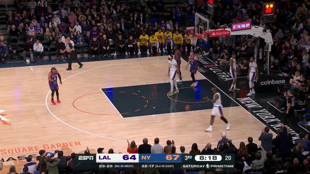 哈滕钉板大帽里夫斯策动反击 老詹回防平筐追帽被吹干扰球