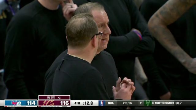 NBA常规赛：76人vs骑士第4节中文解说回放