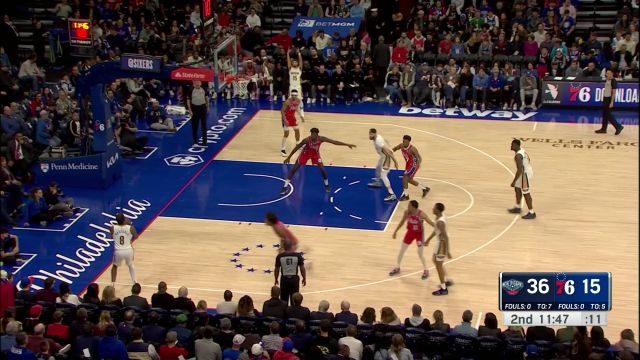 持续扩大分差！ 马绍尔底角三分出手手起刀落