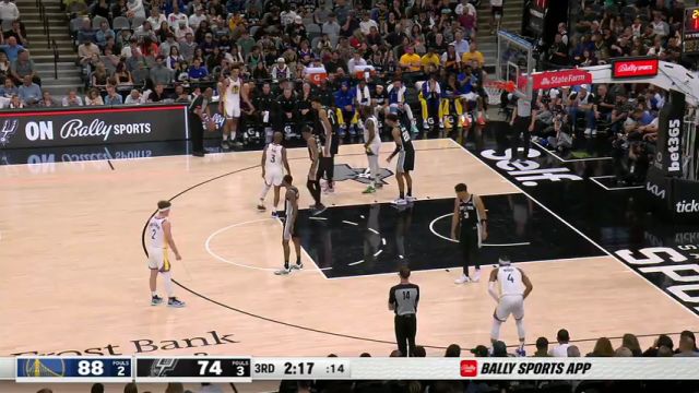 NBA常规赛：勇士vs马刺第3节英文原声回放