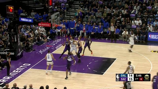 外线手感开始爆发！ 东契奇携手PJ·华盛顿连中三记三分反超比分