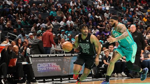 《NBA全场集锦》【球星】卡姆-托马斯vs黄蜂集锦 空砍全场最高31分独木难支难阻失利
