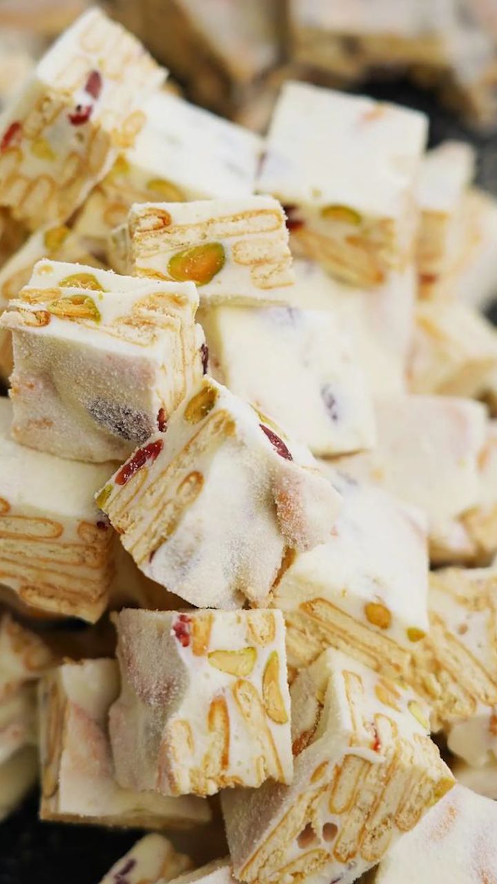 女子买5块雪花酥要681元,当时已退款,市监局:涉事门店已暂停营业