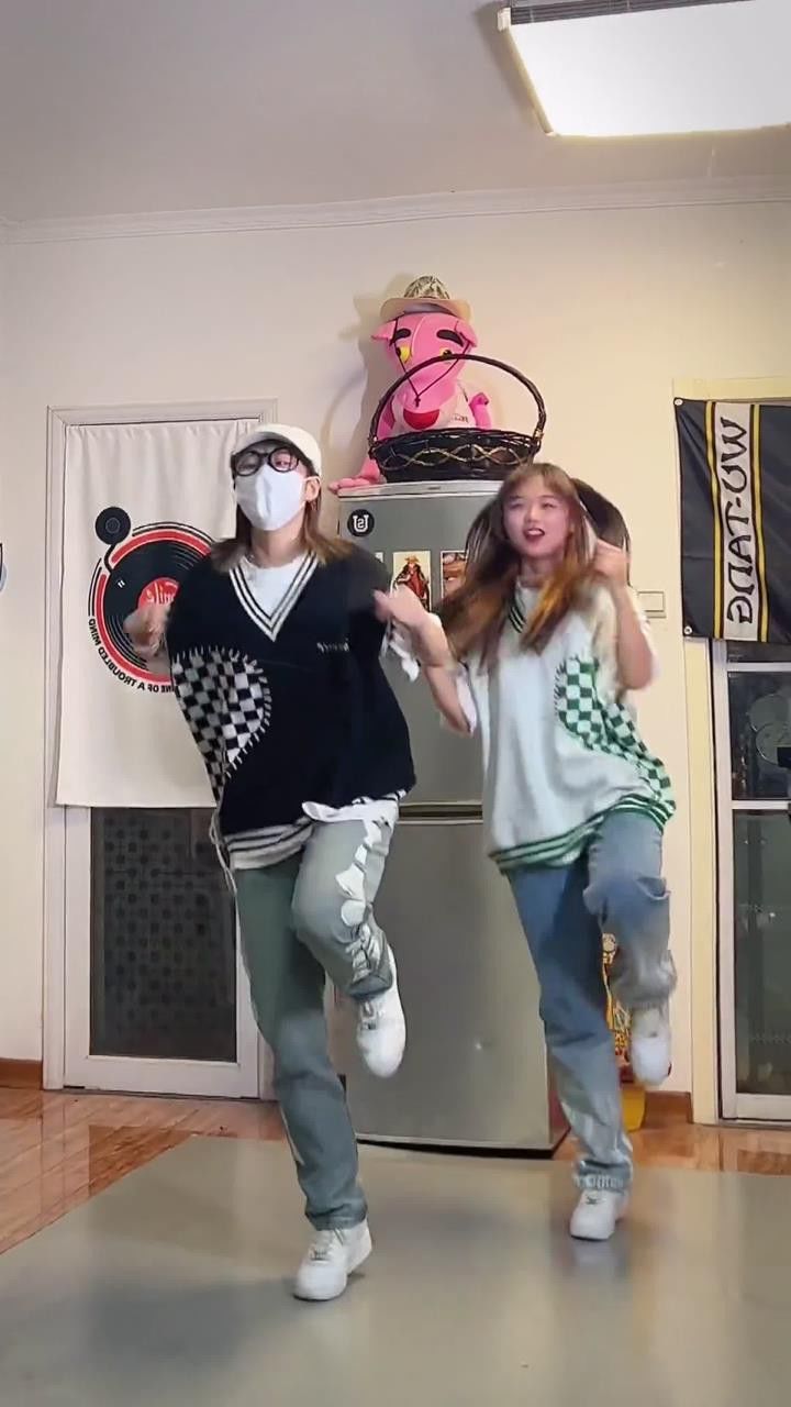 被艾特的人会快乐一整天 #私奔到月球#jona编舞#来跳舞