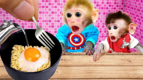 有趣的小猴子：小猴子肚子饿得咕咕叫，竟然心血来潮煮起了方便面！