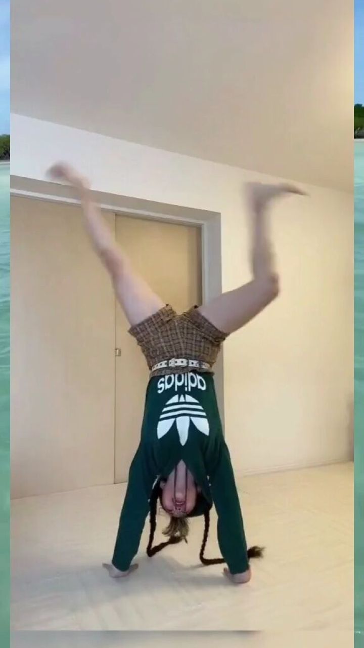 这就是街舞 #花式倒立 #精神lively #街舞