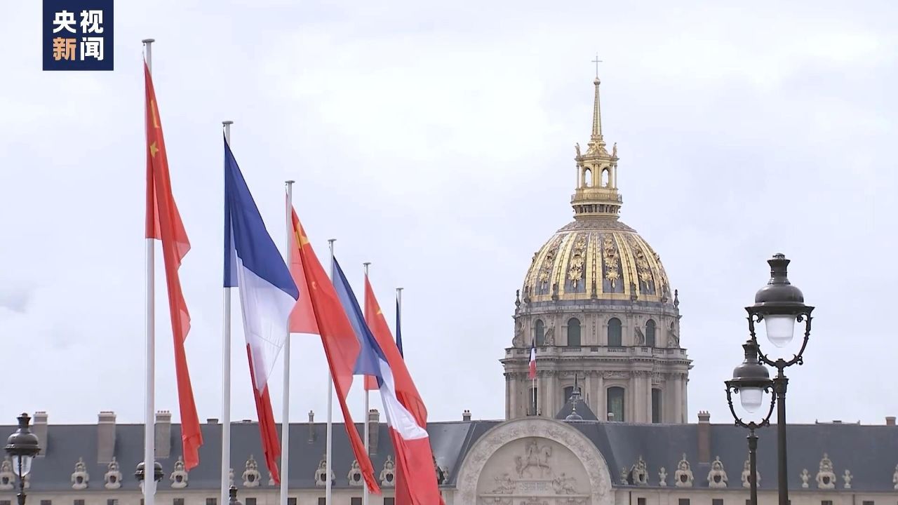总台记者探访法国标志性建筑——荣军院