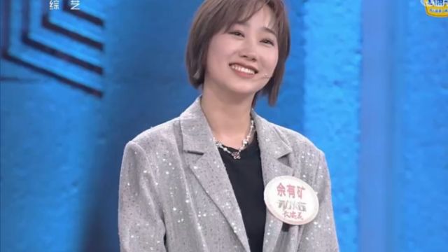 美女演唱《笑纳》,粤中混搭风,简直太好听了