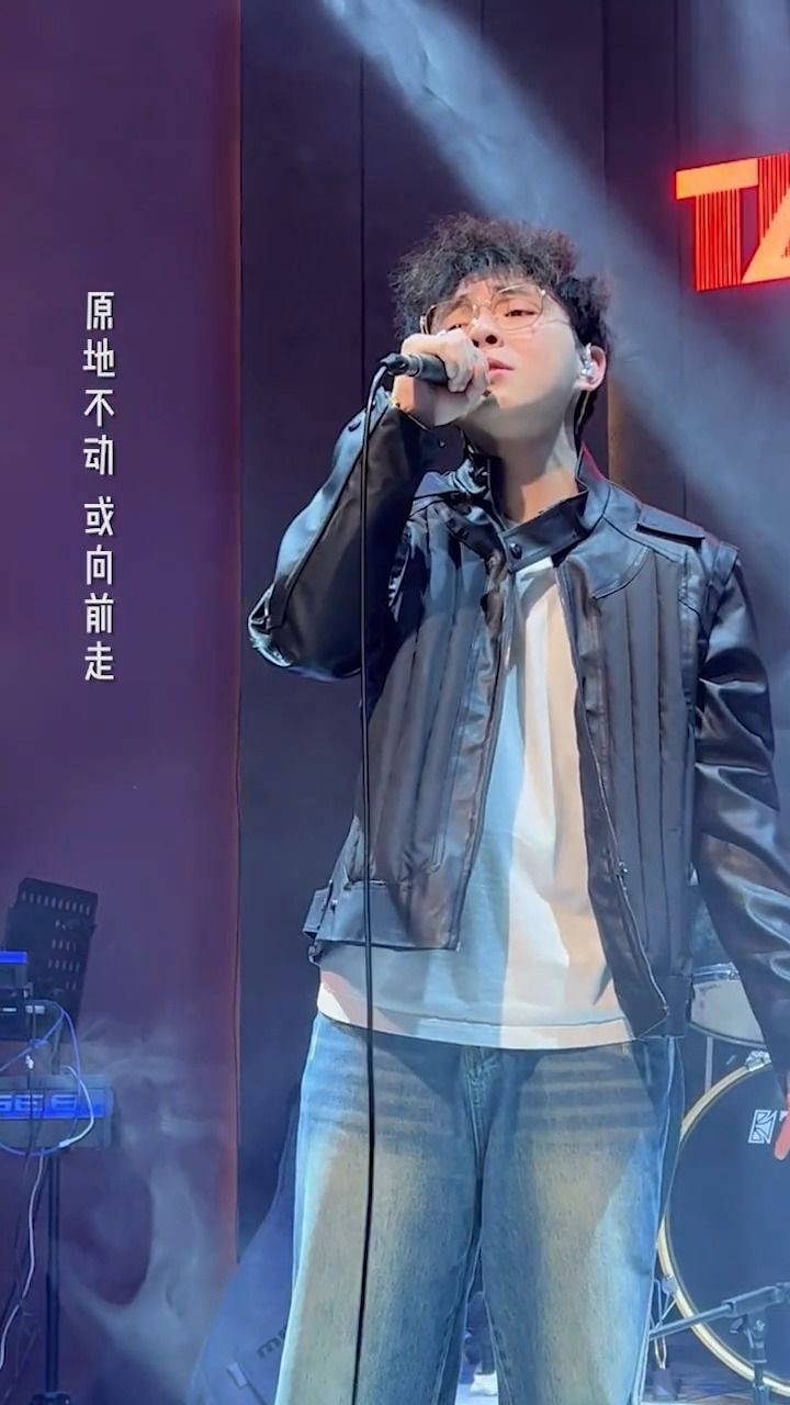 若命运可以选择的话,我们是否还会再相遇#音乐现场#文彦杰#身骑白马