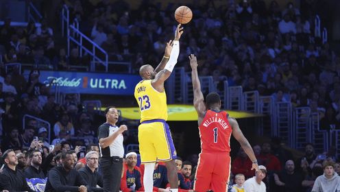 《TOP时刻》【原声】5日NBA十佳球 东契奇助攻詹姆斯达成5w分里程碑 贾科比-沃尔特三分绝杀一剑封喉
