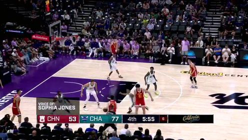 《NBA全场集锦》手感不错！王岚嵚三分线拉弓射箭直击靶心