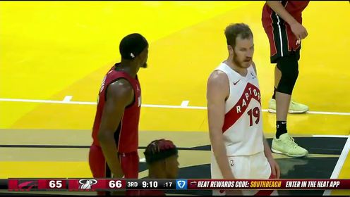 《迈阿密热火》【回放】NBA杯小组赛：猛龙vs热火第3节英文原声回放