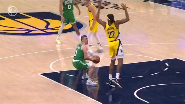 NBA季后赛：凯尔特人vs步行者第1节英文原声回放