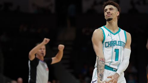 《NBA全场集锦》【球星】鲍尔vs热火集锦 首节4记三分全场轰下24+6+5
