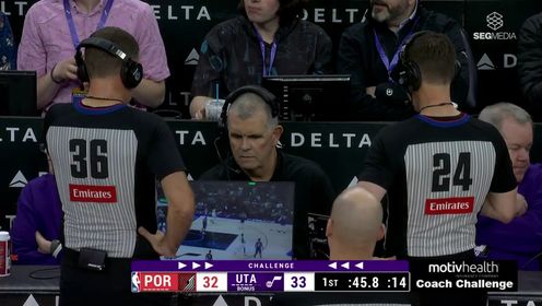 《NBA全场集锦》【回放】NBA常规赛：开拓者vs爵士第1节英文原声回放