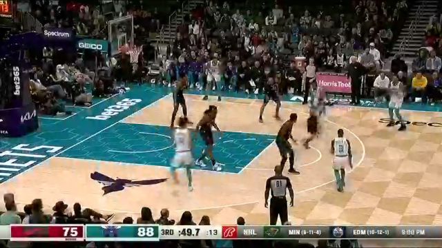 NBA常规赛：猛龙vs黄蜂第3节中文解说回放