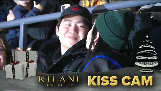 黄蜂vs猛龙第2节英文原声回放