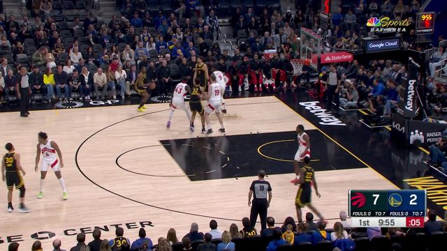 长传连线贯穿全场 奎克利助攻西亚卡姆快攻暴扣