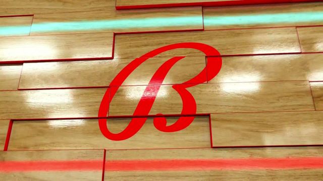 普尔高挑板潇洒命中 班凯罗神来之笔拿下首粒运动战进球