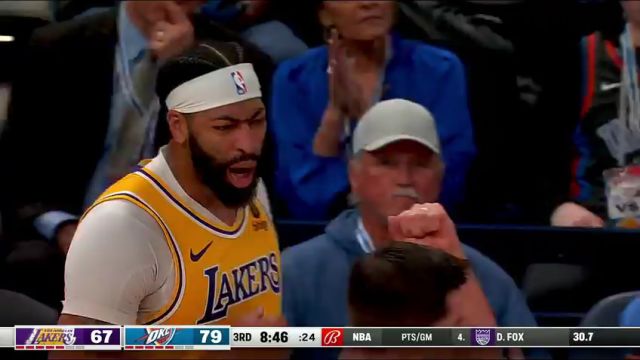 找回面子！霍姆格伦顶着浓眉极限后仰跳投打成2+1