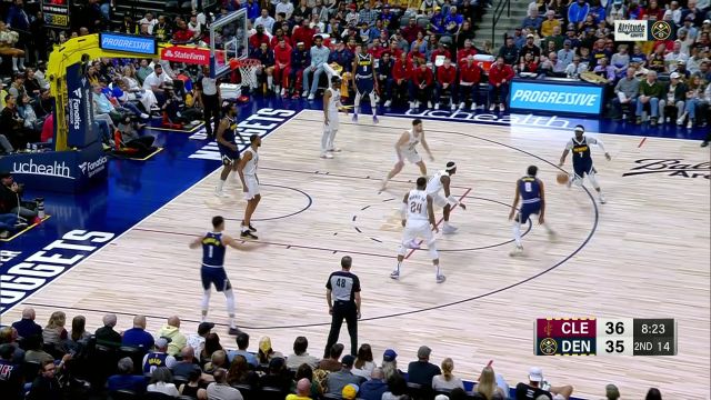 乱战高手！勒维尔反击快下一马当先 无惧防守强势上篮2+1到手