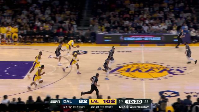 发推之后手感热的不像话 拉塞尔突施冷箭再次命中三分