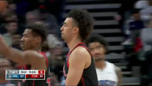《多伦多猛龙》【回放】NBA常规赛：魔术vs猛龙第3节英文原声回放