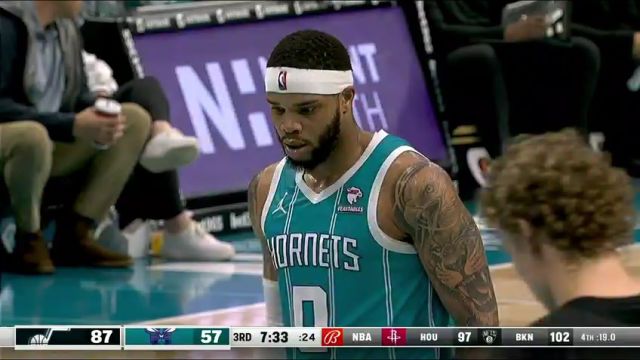 NBA常规赛：爵士vs黄蜂第3节中文解说回放