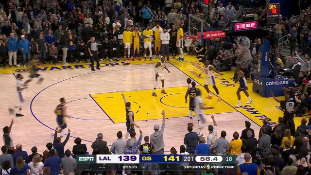 真神仙打架！拉塞尔追身三分自信出手稳稳命中完成救赎