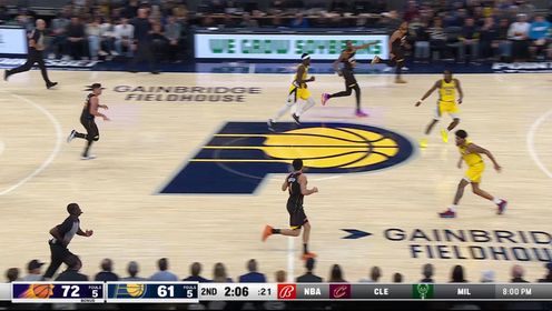 《TOP时刻》27日NBA最佳助攻 布克不看人送出击地妙传 戈登心领神会上篮建功