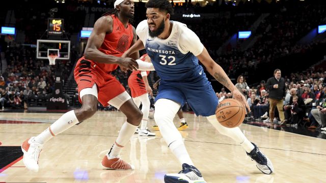 森林狼121-109开拓者 爱德华兹狂砍41分率队力克开拓者