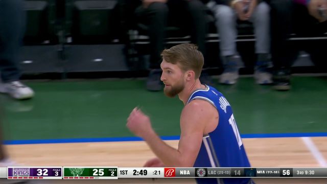 萨博尼斯临门一脚送出妙传 莱尔斯不负所托底角三分精准入网