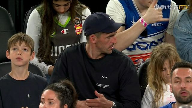 东南墨尔本凤凰vs鹈鹕中文解说全场回放