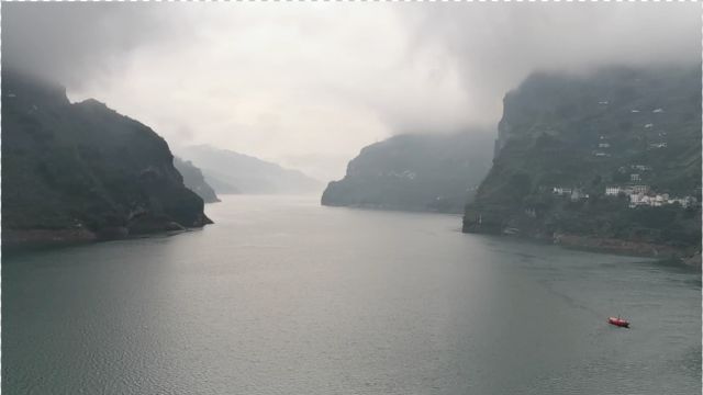 自驾途中湖北秭归段长江风景,一个字:美