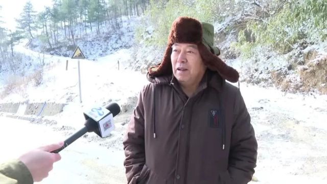 除雪保畅 守护平安!一抹“橘红”是略阳最美的雪景~