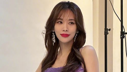 王霏霏因肠胃炎在韩国挂急诊,嘴唇苍白面容憔悴,高额治疗费曝光