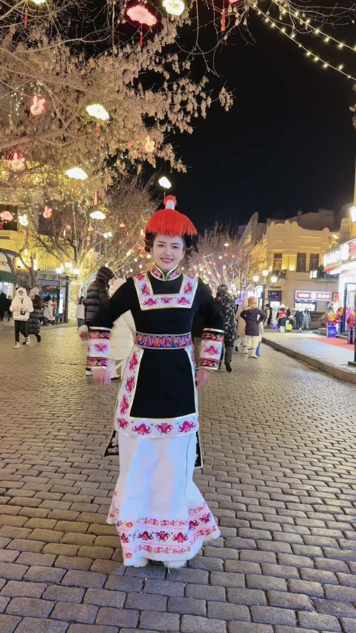 南方小土豆 #仡佬族 #哈尔滨中央大街